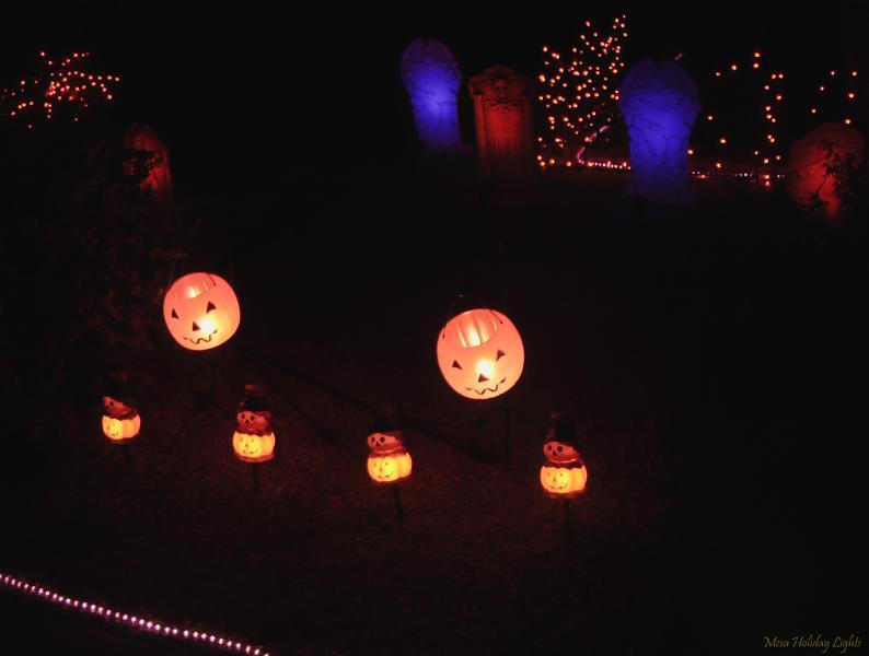 Pumpkins Right