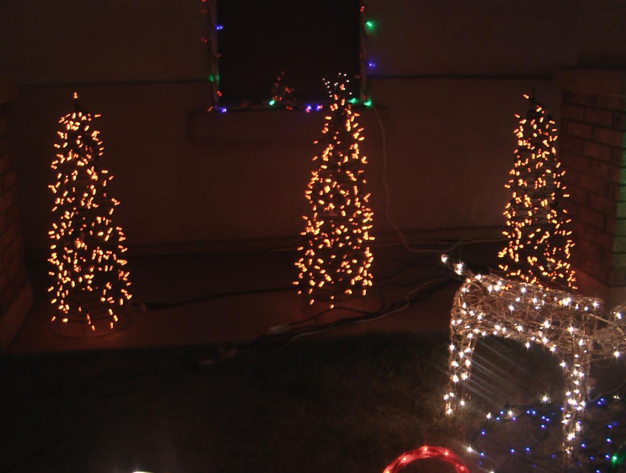 Mini-Trees on left side