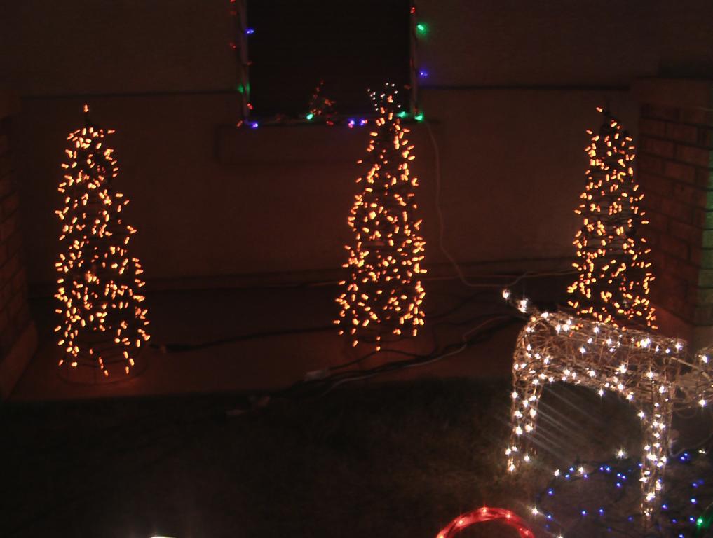Mini-Trees on left side