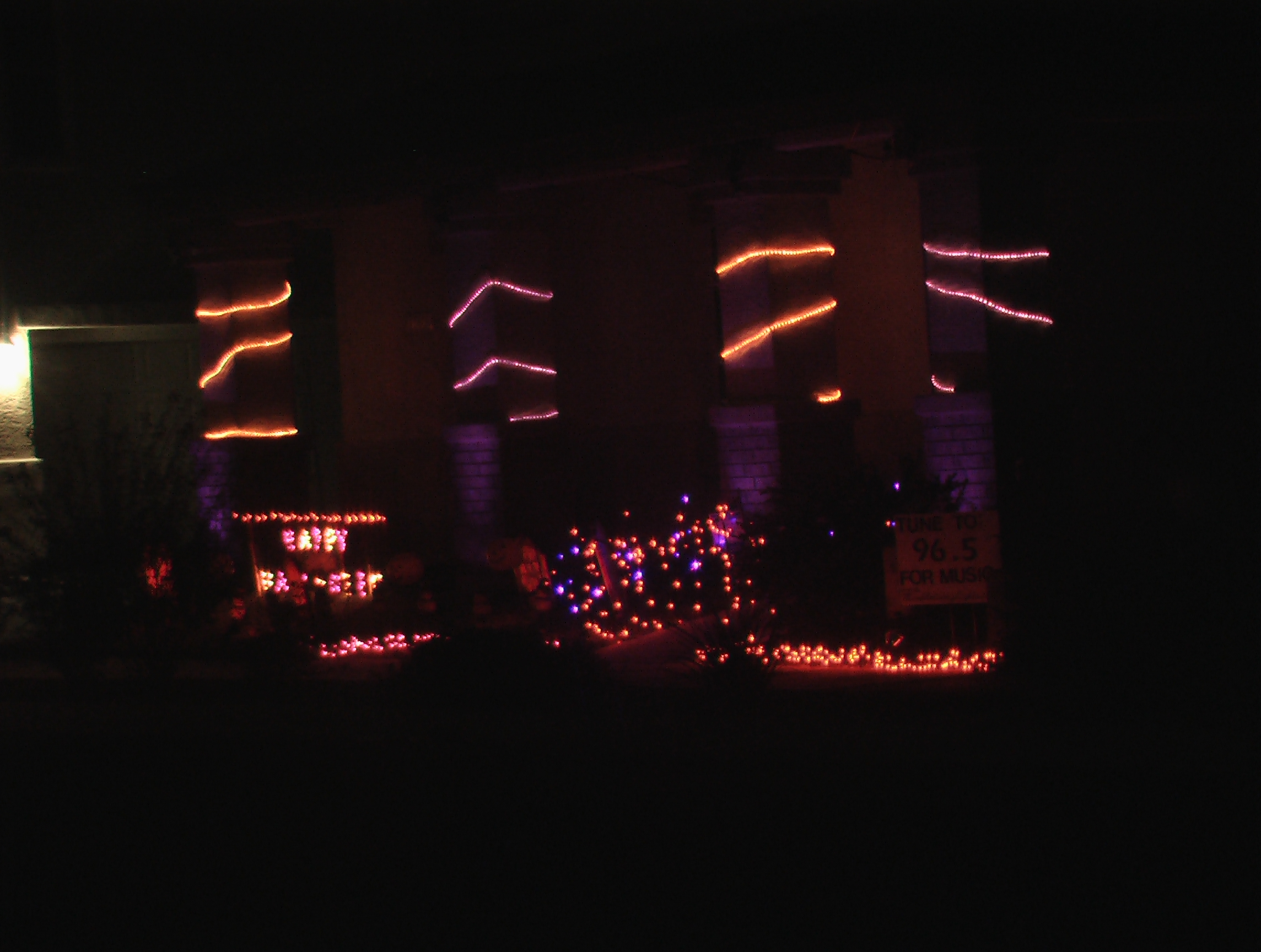 Update:  Right Side with no pumpkins
