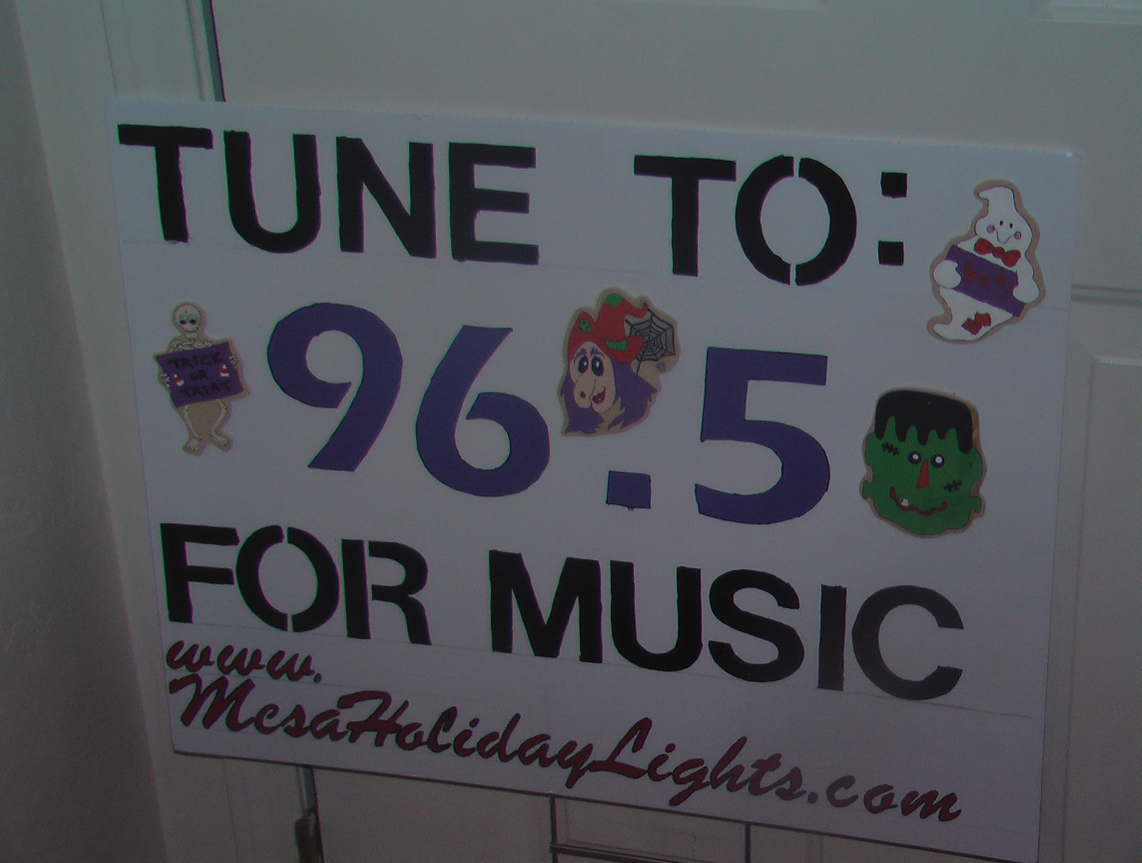 Halloween Tune To Sign