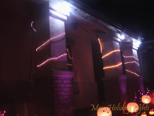 Strobe lights and pillars